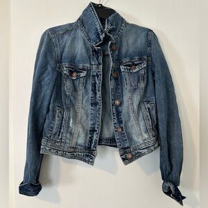 Medium American Eagle Jean jacket.